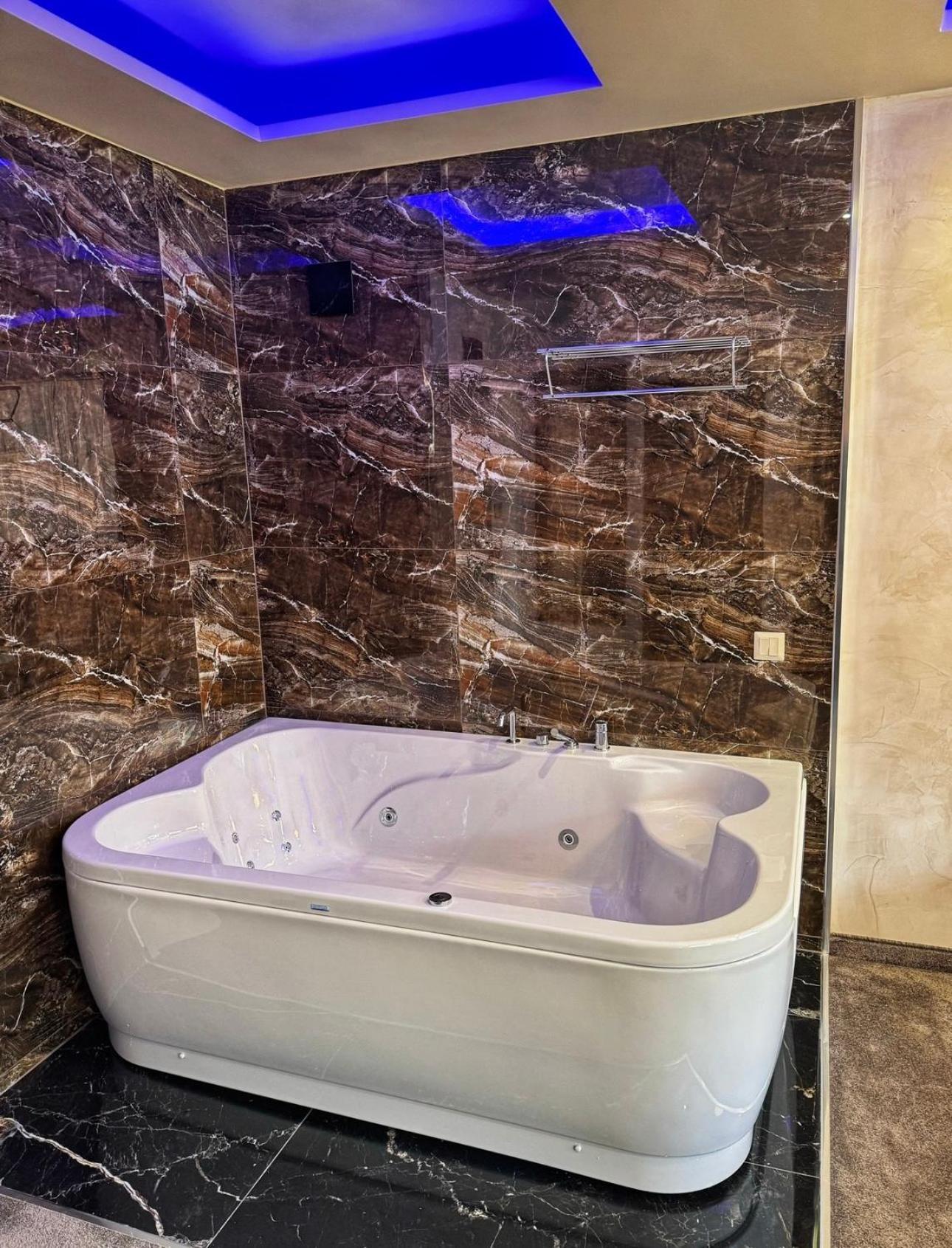 Hotel Diamant Dospat Ngoại thất bức ảnh